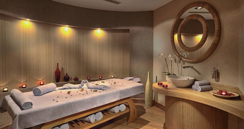 Courtyard by Marriott Istanbul West