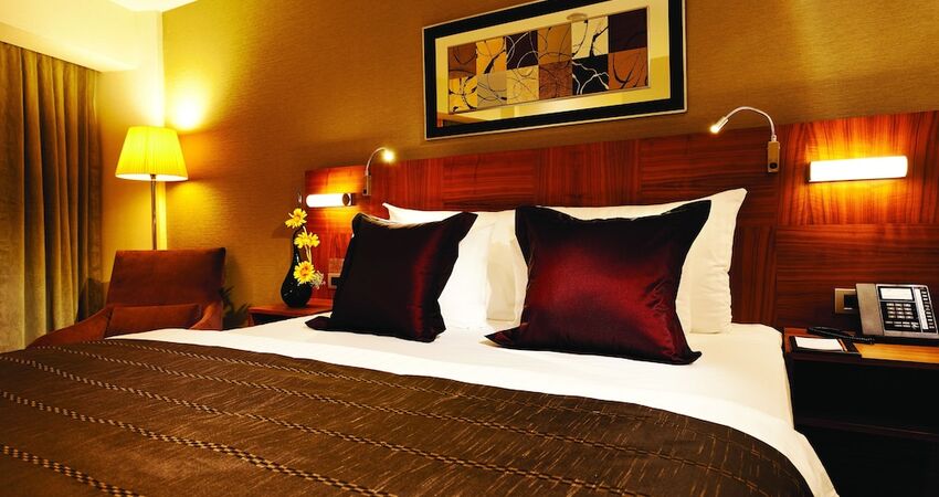 Crowne Plaza Istanbul - Harbiye