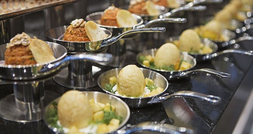 DoubleTree by Hilton Hotel Istanbul - Piyalepasa