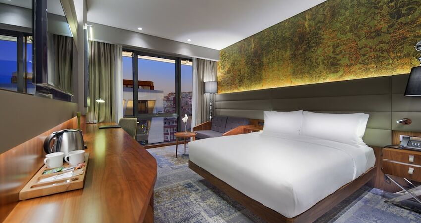 DoubleTree by Hilton Hotel Istanbul - Piyalepasa