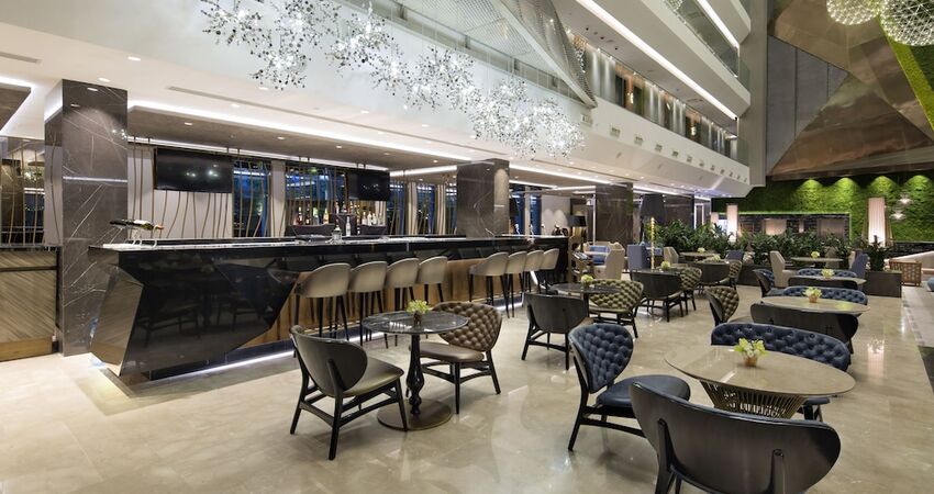DoubleTree by Hilton Hotel Istanbul - Piyalepasa