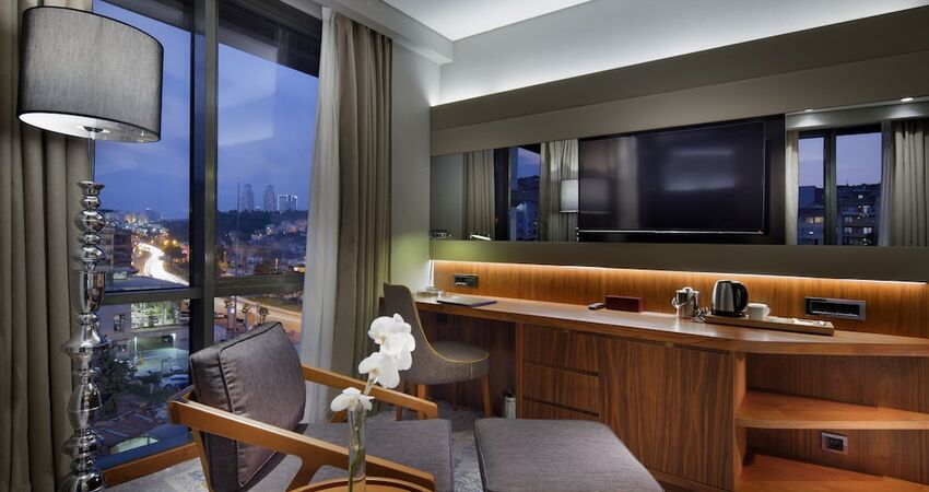 DoubleTree by Hilton Hotel Istanbul - Piyalepasa