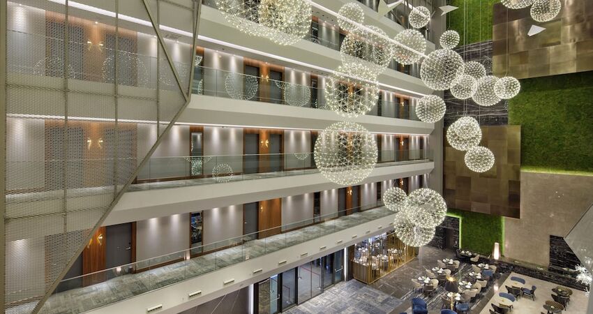DoubleTree by Hilton Hotel Istanbul - Piyalepasa