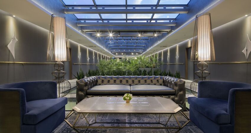 DoubleTree by Hilton Hotel Istanbul - Piyalepasa