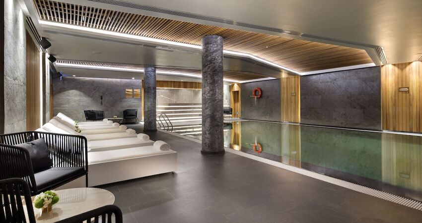 DoubleTree by Hilton Hotel Istanbul - Piyalepasa