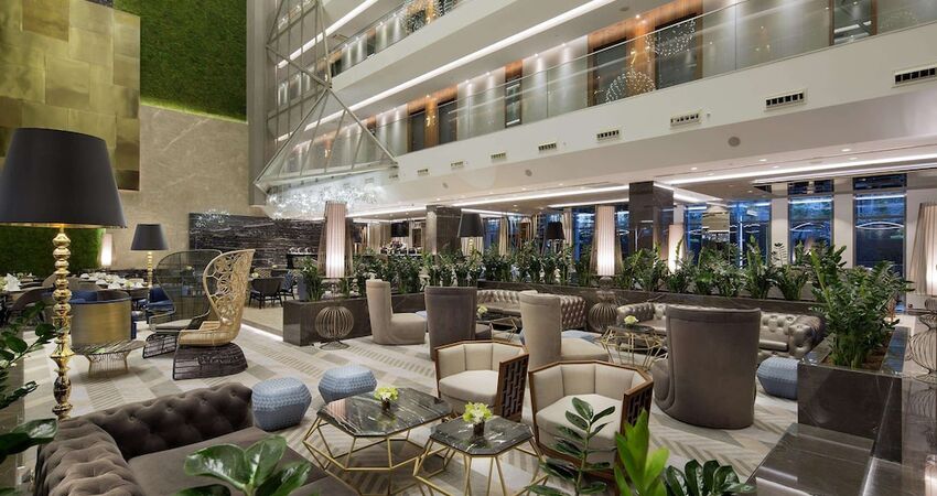 DoubleTree by Hilton Hotel Istanbul - Piyalepasa
