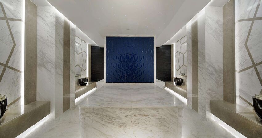 DoubleTree by Hilton Hotel Istanbul - Piyalepasa