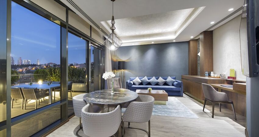 DoubleTree by Hilton Hotel Istanbul - Piyalepasa