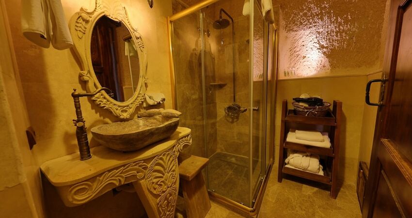 Eyes Of Cappadocia Cave Hotel