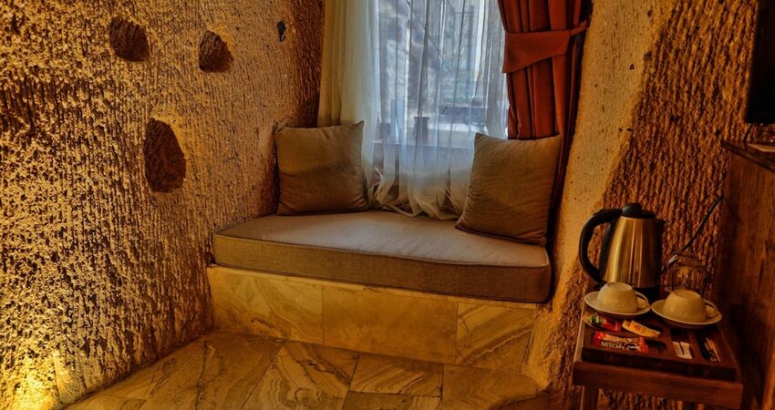 Eyes Of Cappadocia Cave Hotel