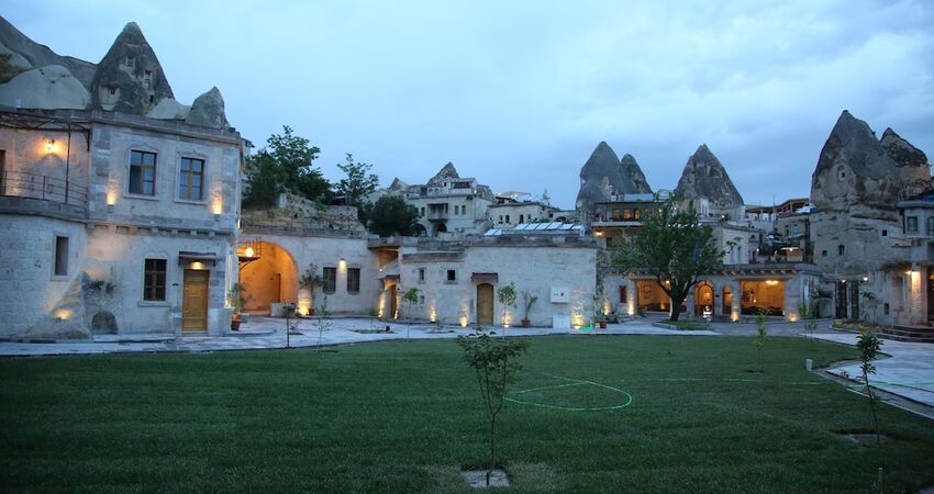 Lunar Cappadocia Hotel