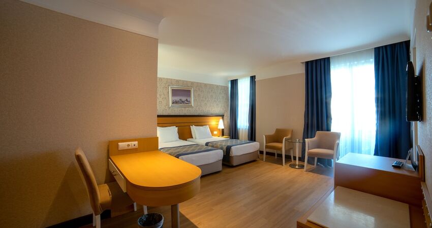 Porto Bello Hotel Resort & Spa