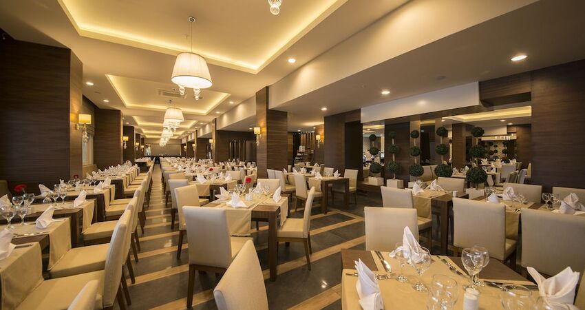 Ramada Resort by Wyndham Lara